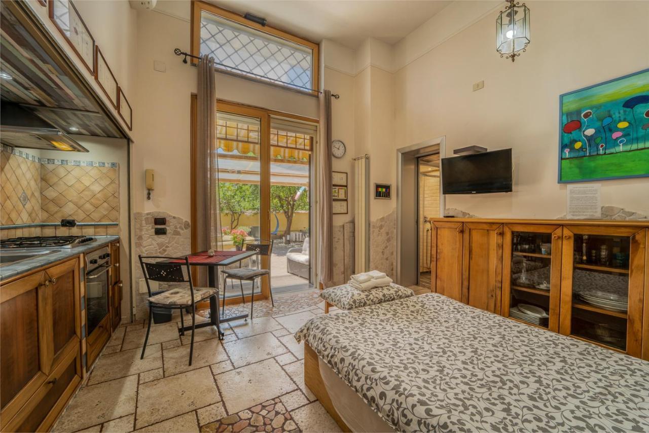 Domus Vesuvia Bed & Breakfast Торе Анунциата Екстериор снимка